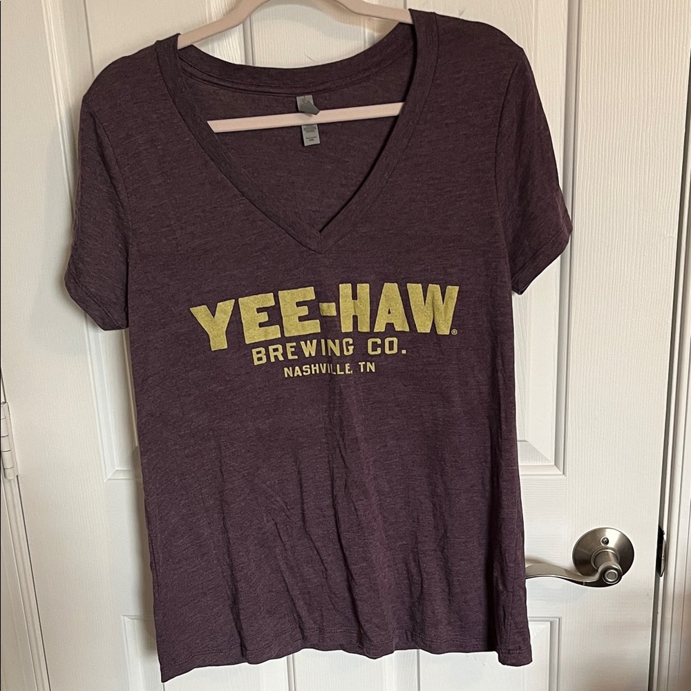 Nashville NC Yee-Haw Brewing Co. Purple V-Neck Women's Top XXL EUC